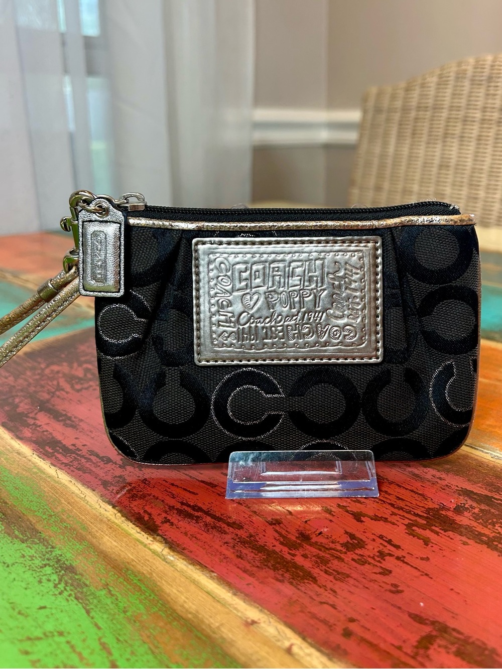 Vintage Coach Poppy Signature C Black Silver Canvas Wristlet Y2K Retired